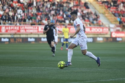 De la Barrera no logra resurgir al equipo culturalista en su debut.