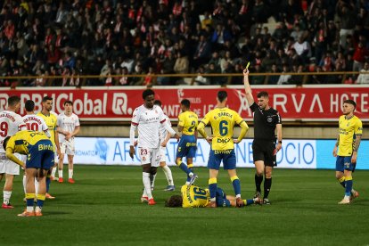 De la Barrera no logra resurgir al equipo culturalista en su debut.