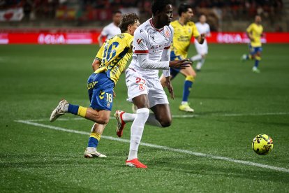 De la Barrera no logra resurgir al equipo culturalista en su debut.