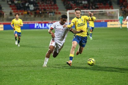 De la Barrera no logra resurgir al equipo culturalista en su debut.