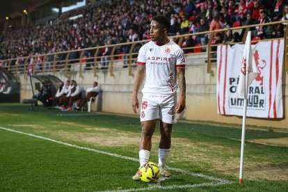De la Barrera no logra resurgir al equipo culturalista en su debut.