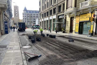 Corte de Padre Isla para reparar los baches
