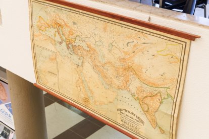 Exposición de cartografía en la Universidad de León.