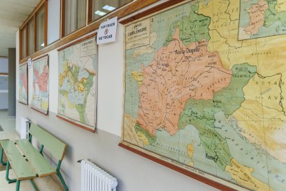 Exposición de cartografía en la Universidad de León.