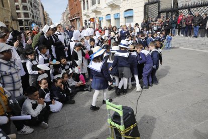 El acto se enmarca dentro de los festejos del centenario del arquitecto.