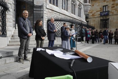El acto se enmarca dentro de los festejos del centenario del arquitecto.