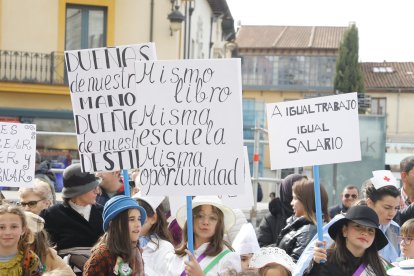 El acto se enmarca dentro de los festejos del centenario del arquitecto.