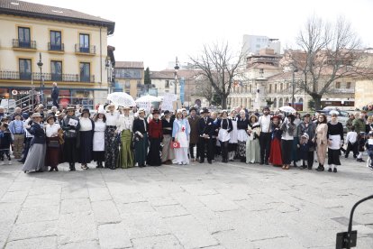 El acto se enmarca dentro de los festejos del centenario del arquitecto.