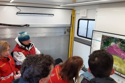 Operativo de búsqueda de Protección Civil de Castilla y León y Emergencias del Principado para la búsqueda del desaparecido en el Puerto de San Isidro