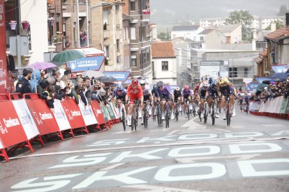 Astorga, gran protagonista de la Vuelta a España Femenina.