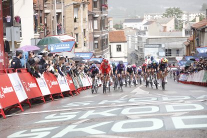 Astorga, gran protagonista de la Vuelta a España Femenina.