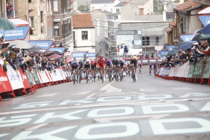 Astorga, gran protagonista de la Vuelta a España Femenina.