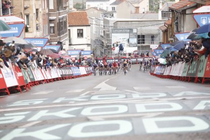 Astorga, gran protagonista de la Vuelta a España Femenina.