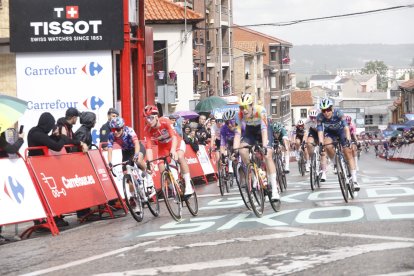 Astorga, gran protagonista de la Vuelta a España Femenina.