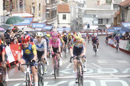 Astorga, gran protagonista de la Vuelta a España Femenina.