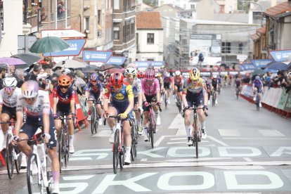 Astorga, gran protagonista de la Vuelta a España Femenina.