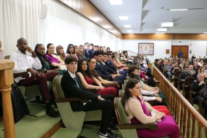 Graduación de Ciencias del Trabajo de la Universidad de León.