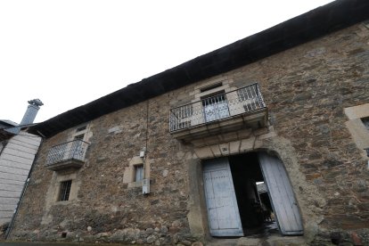 Fachada principal de la casona que 13 Viñas dedicará al enoturismo.