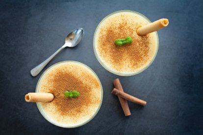 Natillas vaseras con vainilla y canela