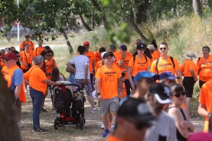 Paseo solidario de Asildem en Ponferrada