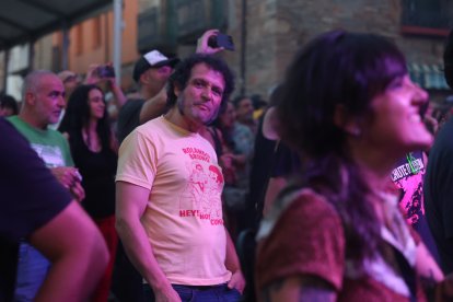 Primer día del Festival Espina Fest en Vega de Espinareda