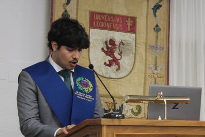 La Universidad de León celebra la graduación de Ciencias Biológicas y Ambientales.