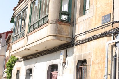La calle Reino de León, donde tuvo lugar el suceso.