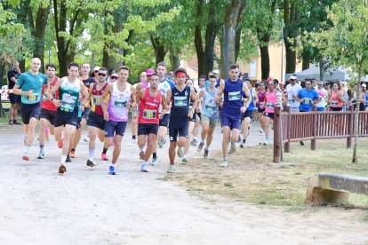 Participantes corriendo