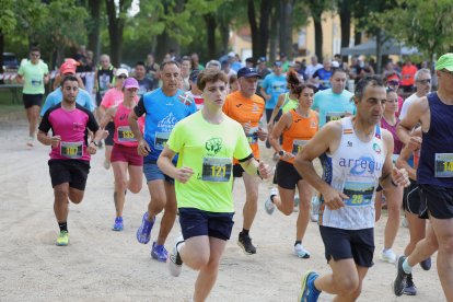Participantes corriendo