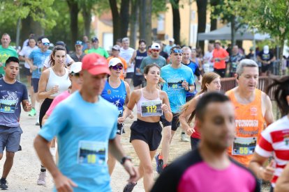 Participantes corriendo