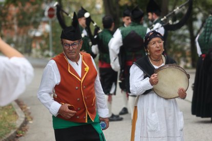 Las imágenes del Festival de Bandas de Gaitas de Vega de Espinareda.