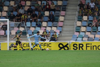 El equipo culturalista se acordó de Rodri Suárez en el partido de estreno para enviarle ánimos.