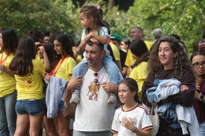 Comienza la Ciudad Mágica en Ponferrada con Dévora Ébora como pregonera