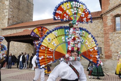 Antruejo de Llamas de la Ribera.