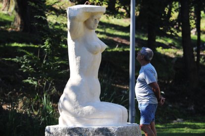 Inaguración del espacio de escultura monumental al aire libre de Carracedelo