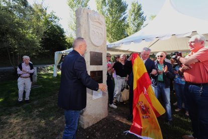 Inaguración del espacio de escultura monumental al aire libre de Carracedelo