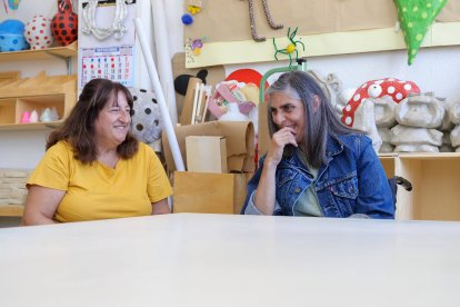 Ana Gancedo con Marisol, su acompañante durante los eventos del Carnaval.