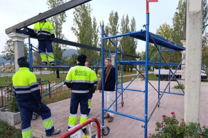 Iván Alonso supervisa los trabajos
