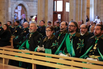 Cruzamiento e Investidura de nuevos Caballeros y Damas del Gran Priorato de España de la Orden Militar y Hospitalaria de San Lázaro de Jerusalén