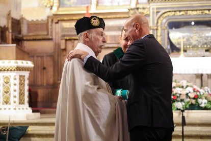 Cruzamiento e Investidura de nuevos Caballeros y Damas del Gran Priorato de España de la Orden Militar y Hospitalaria de San Lázaro de Jerusalén
