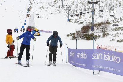 El esquí abre temporada el primer fin de semana de diciembre.