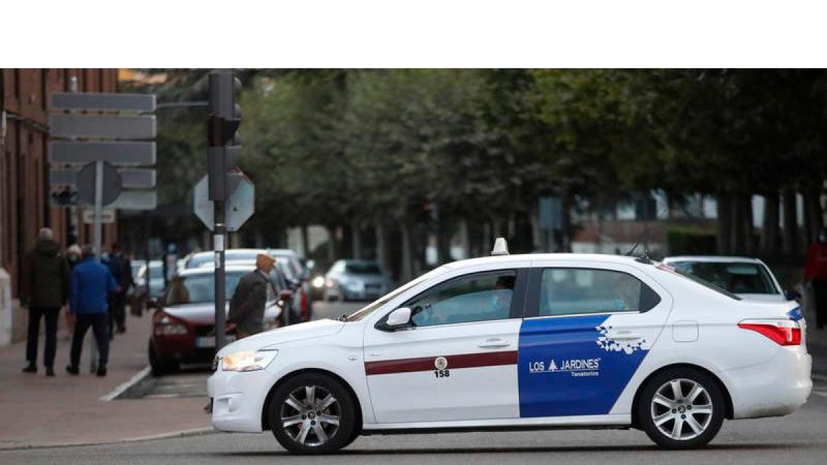 Cuánto cuesta un Taxi León: Paradas en León