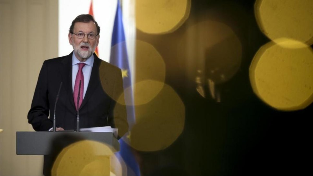 El presidente del Gobierno, Mariano Rajoy, durante su comparecencia de fin de año en el Palacio de la Moncloa.