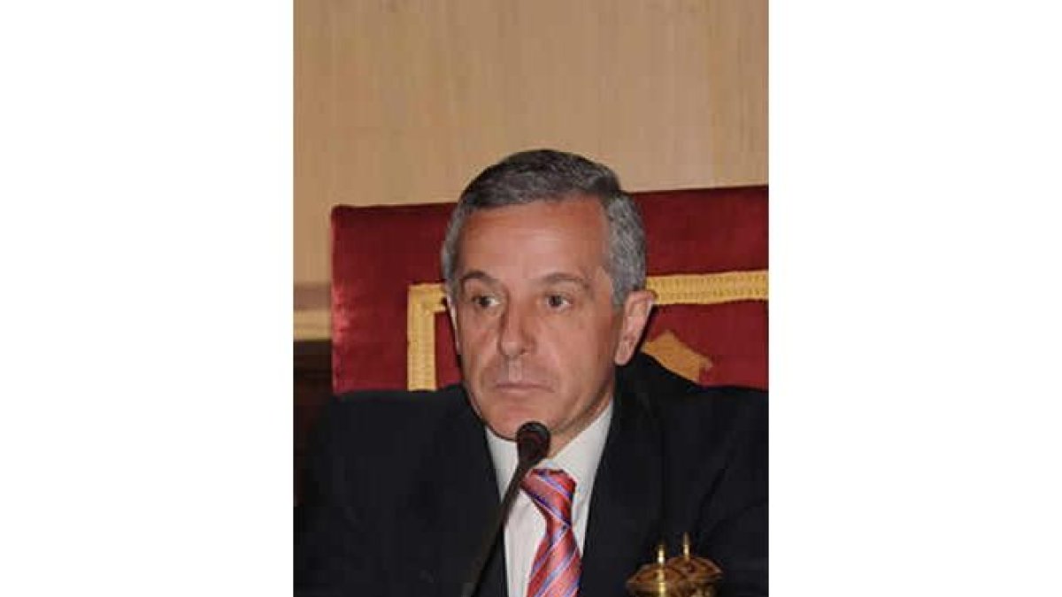Emilio Gutiérrez.
