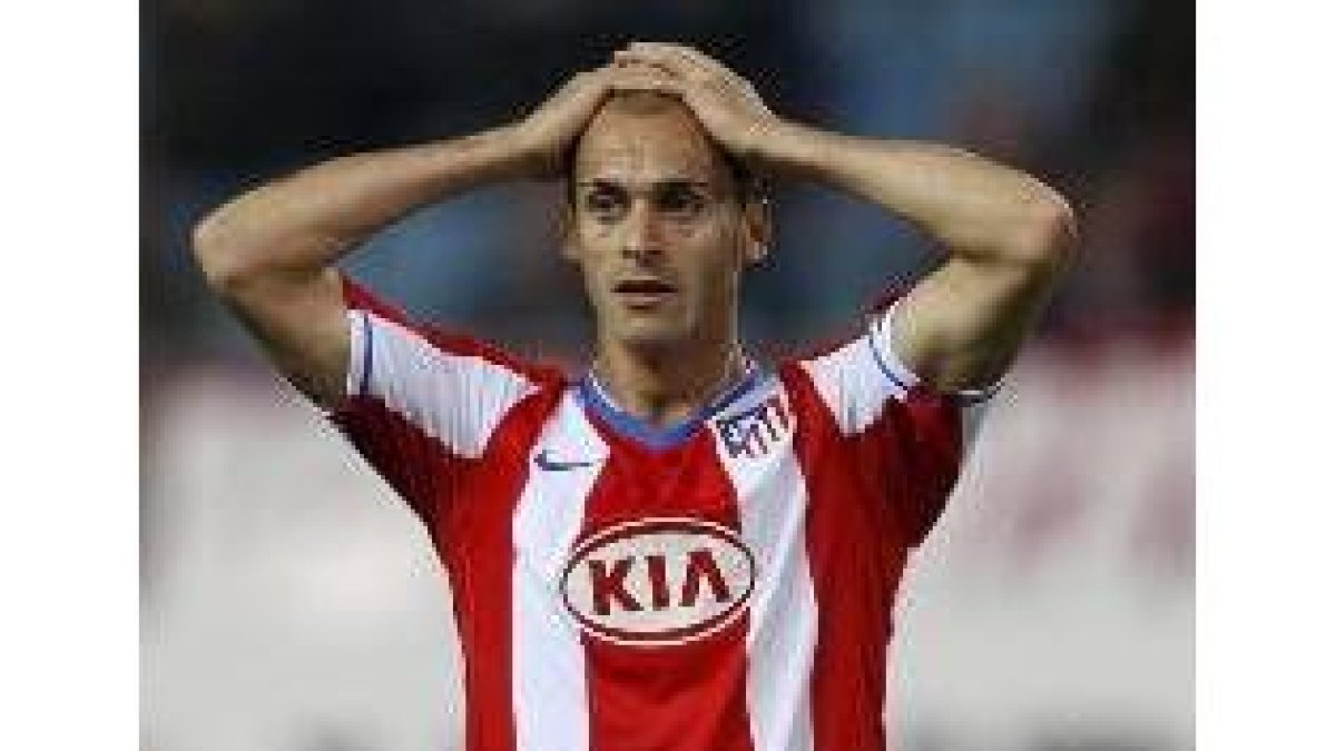 Pernía lamenta el empate final que deja fuera de la Copa al Atlético