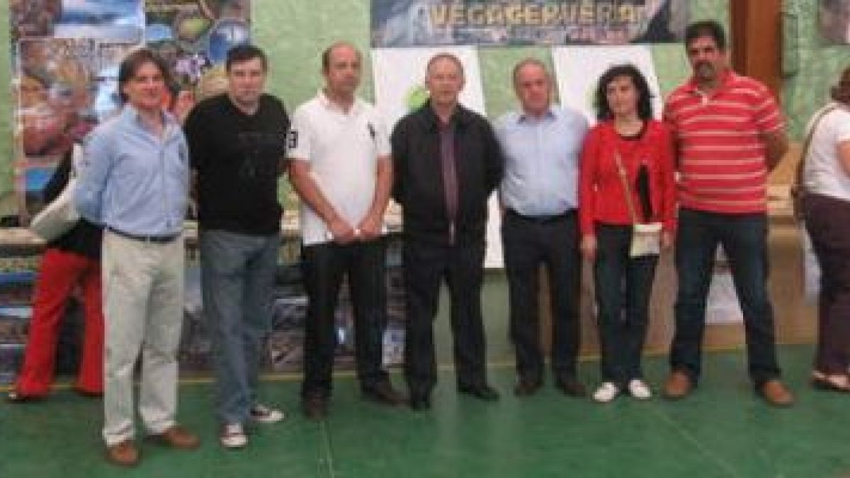Alcaldes de la montaña central y otras autoridades inauguraron ayer la Feria de Turismo Rural.