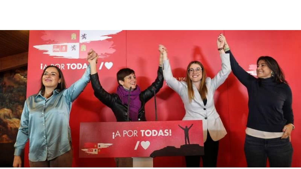 Acto de la ministra de Política Territorial y portavoz del Gobierno de España, Isabel Rodríguez, ayer en Aguilar de Campoo. BRÁGIMO