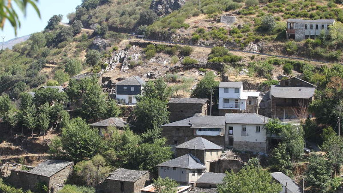 Imagen de archivo de la localidad de Castropete, en el municipio berciano de Oencia.