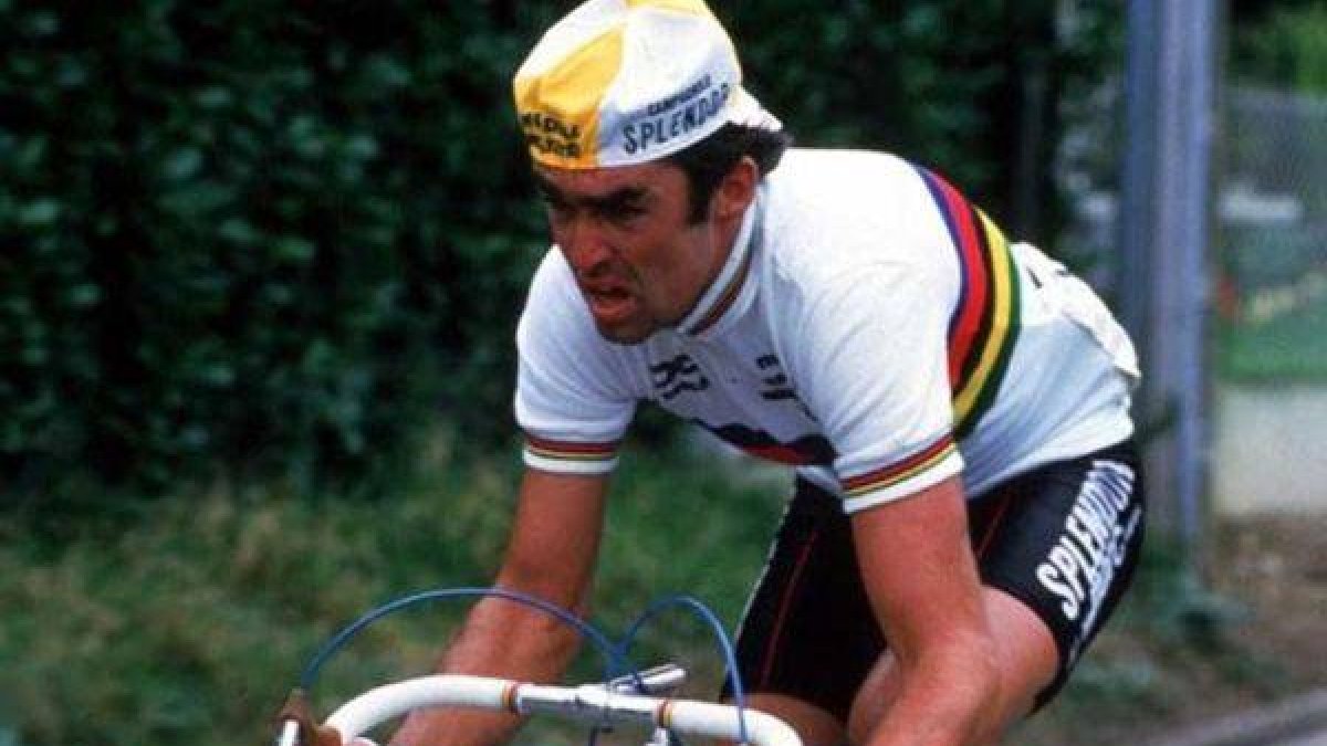 Claude Criquielion durante un campeonato de ciclismo.