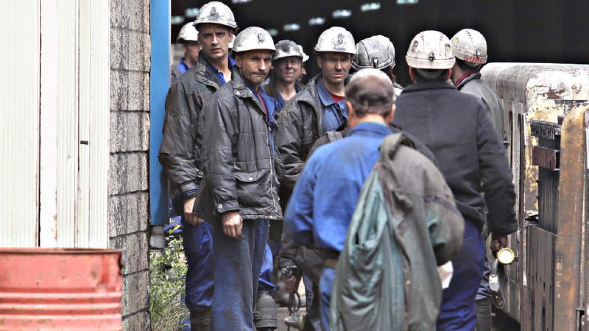 Los populares darán voz a la incertidumbre del sector minero.